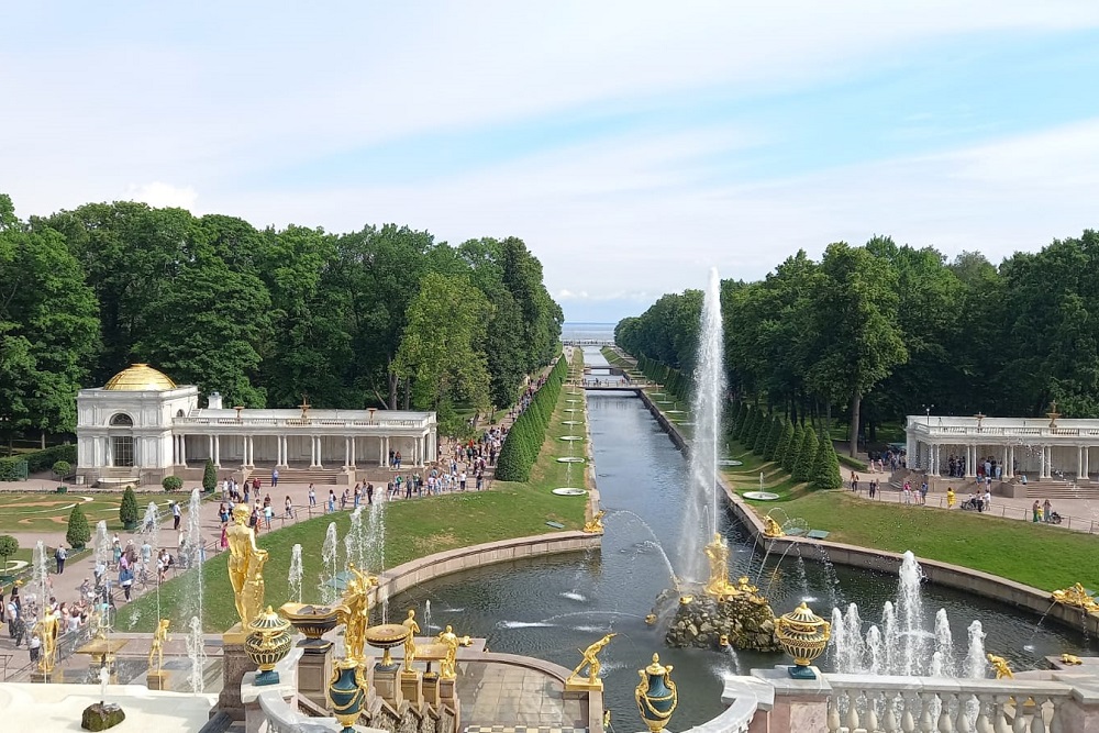 Студенты НИУ «БелГУ» побывали с исторической экскурсией в культурной столице России